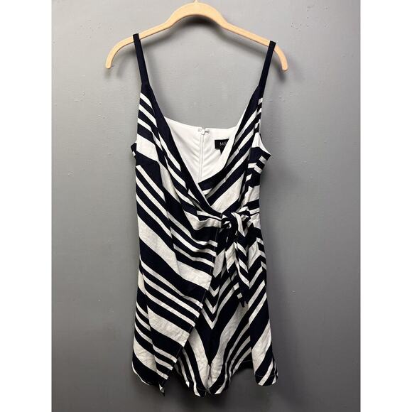 MSK Linen Blend Romper Womens‎ Medium Blue White V Neck Side Tie Sleeveless - Picture 1 of 7